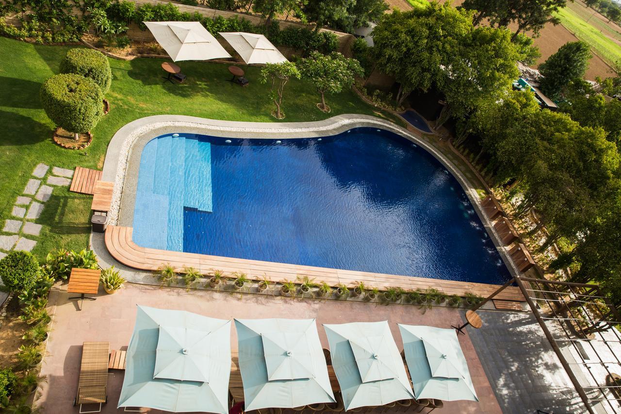 Downtown Resorts Nh8 Dhāruhera Dış mekan fotoğraf