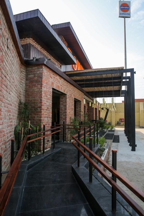 Downtown Resorts Nh8 Dhāruhera Dış mekan fotoğraf